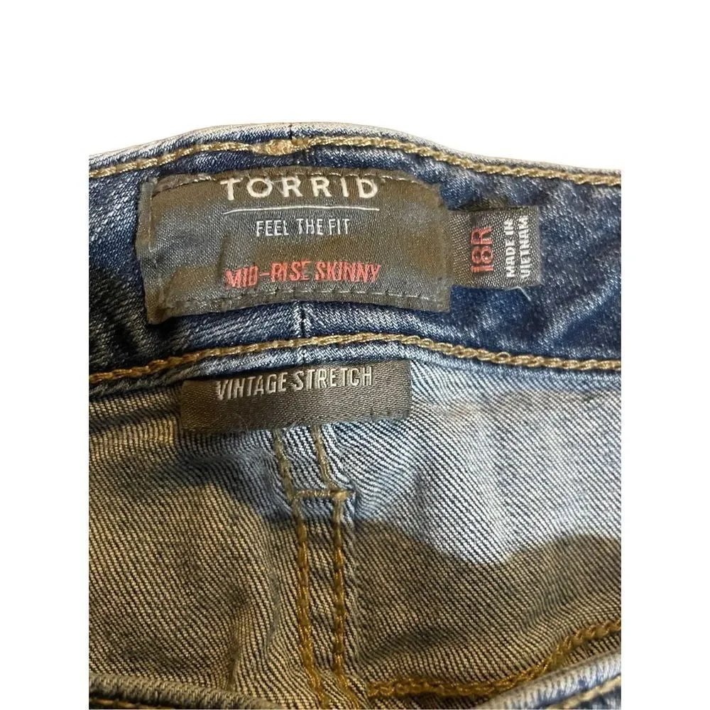 Torrid Feel the Fit Mid‎ rise skinny vintage skinny 18R